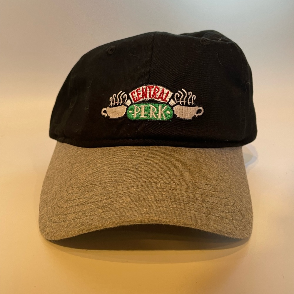 NWT- ‘FRIENDS’ CENTRAL PERK HAT.